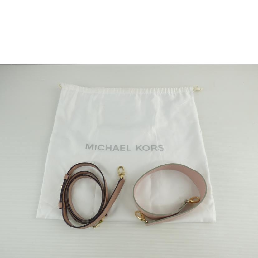 MICHAEL　KORS ﾏｲｹﾙｺｰｽ/トートバッグ//ABランク/64