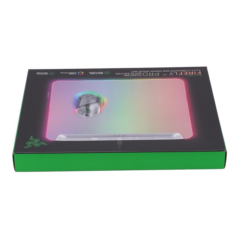 Razer レイザー　/ゲーミングマウスパッド／未使用/RZ02-04920400-R3M1//ST2542V19801035/Sランク/78