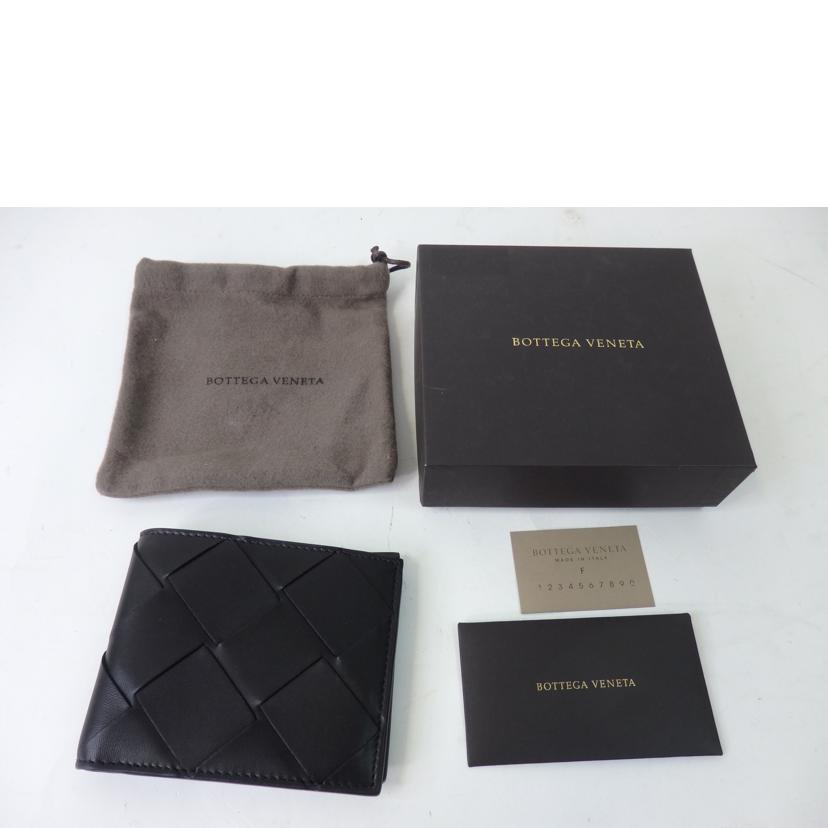 ＢＯＴＴＥＧＡ　ＶＥＮＥＴＡ/マキシインイントレチャート／２つ折り財布/113993 VO0BI 1000//P00862128Y/Aランク/84