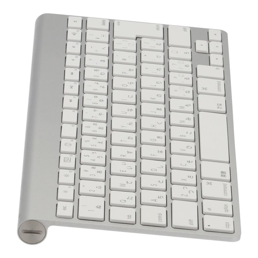 Ａｐｐｌｅ アップル/Ａｐｐｌｅ　Ｗｉｒｅｌｅｓｓ　Ｋｅｙｂｏａｒｄ　（ＪＩＳ）/MC184J/A//3212300DX82UA/Bランク/85