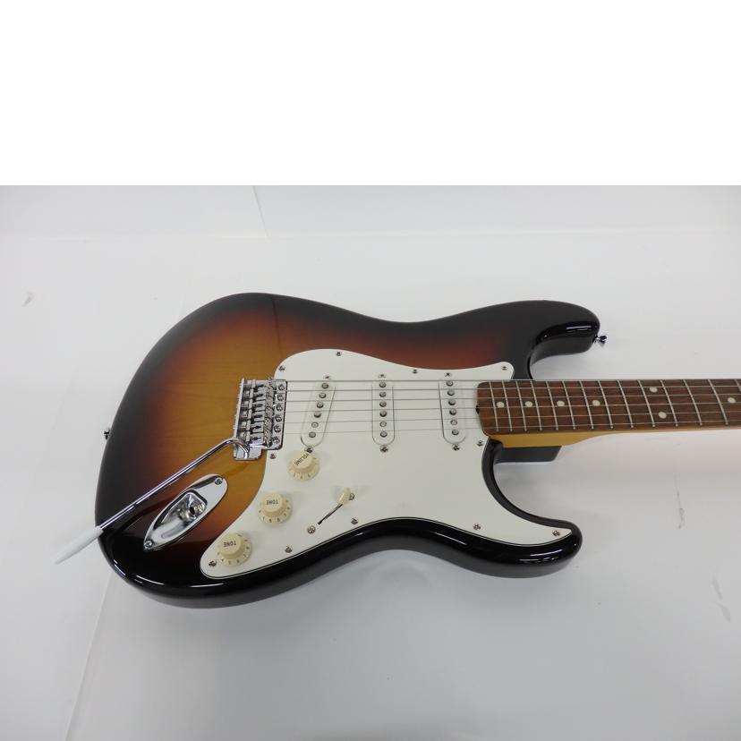 Ｆｅｎｄｅｒ　Ｊａｐａｎ フェンダージャパン/エレキギター/ST-62//J006674/Bランク/06