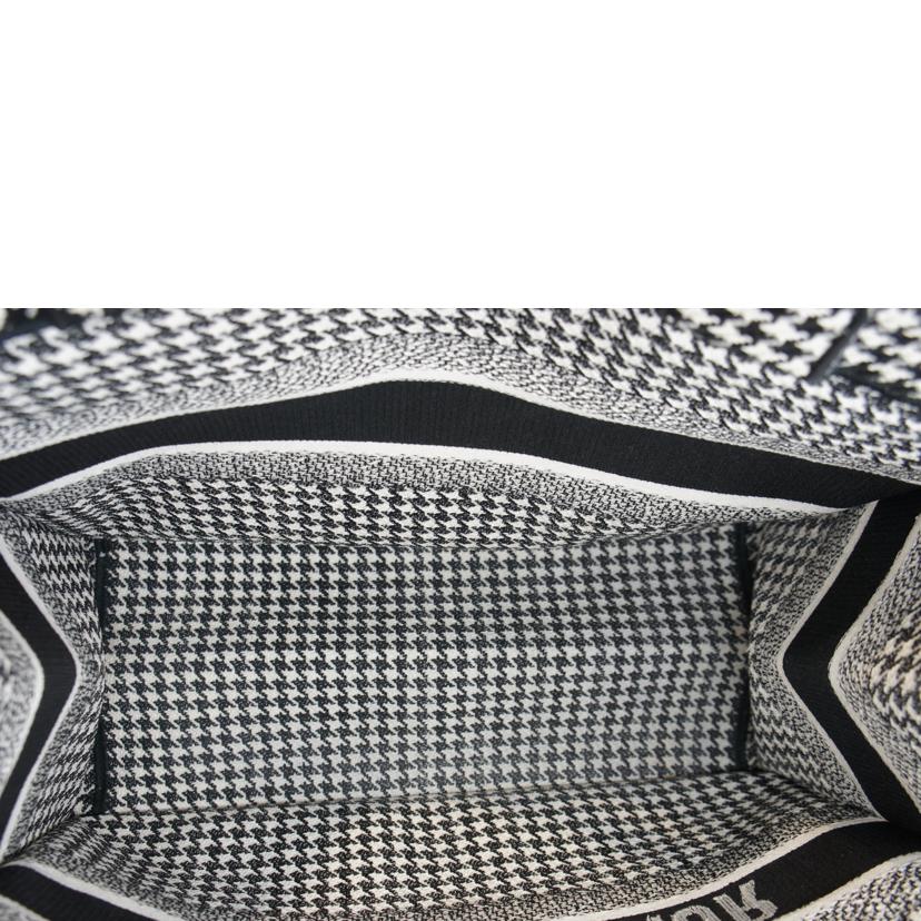 Ｃｈｒｉｓｔｉａｎ　Ｄｉｏｒ クリスチャンディオール/ブックトート千鳥格子/50-MA-0149//Aランク/92