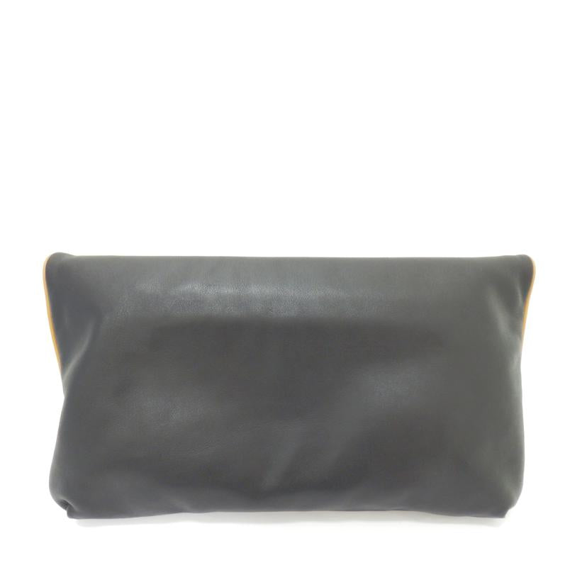 ＣＥＬＩＮＥ セリーヌ/レザークラッチバッグ//Bランク/88