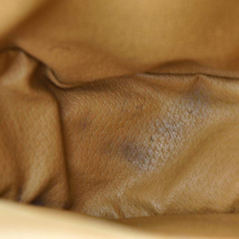 ＣＥＬＩＮＥ セリーヌ　CELINE　マカダムレザーショルダーバッグ　レディース/マカダムレザーショルダーバッグ/M14//Bランク/37