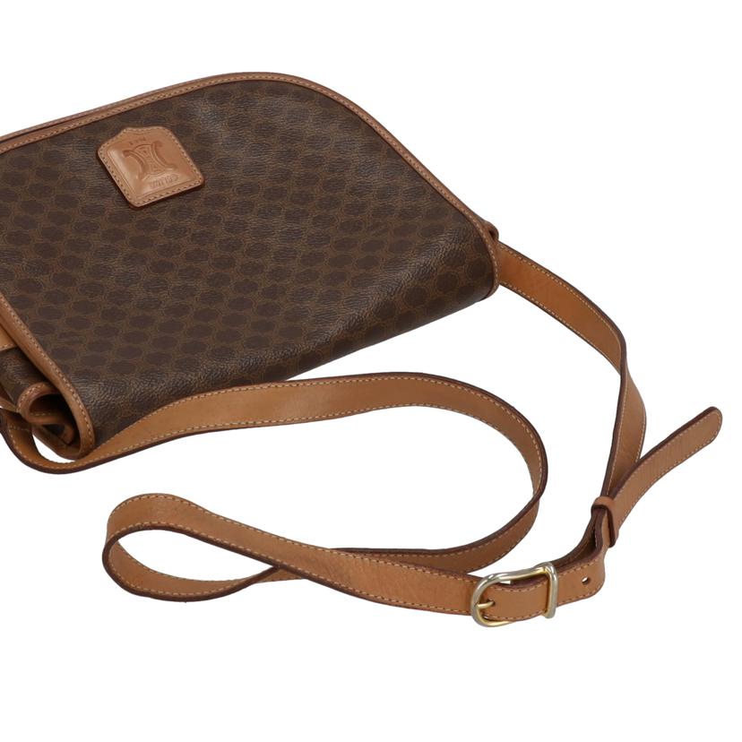 ＣＥＬＩＮＥ セリーヌ　CELINE　マカダムレザーショルダーバッグ　レディース/マカダムレザーショルダーバッグ/M14//Bランク/37