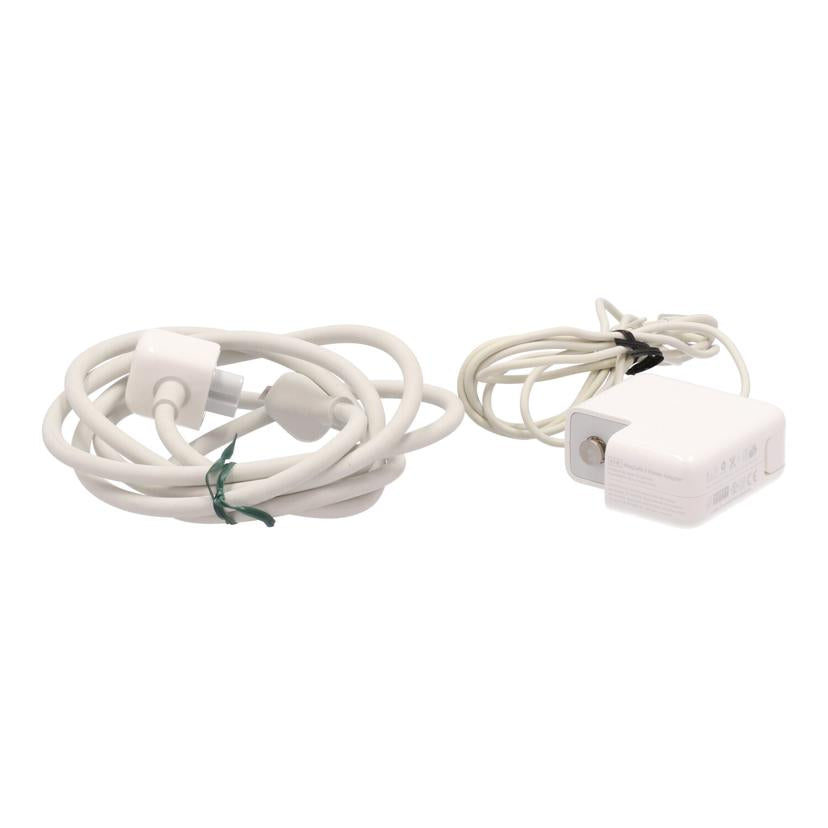 Ａｐｐｌｅ アップル/ＭａｃＢｏｏｋ　Ａｉｒ（１１インチ，Ｅａｒｌｙ　２０１５）/MJVM2J/A//C02QQBEUGFWM/Bランク/62