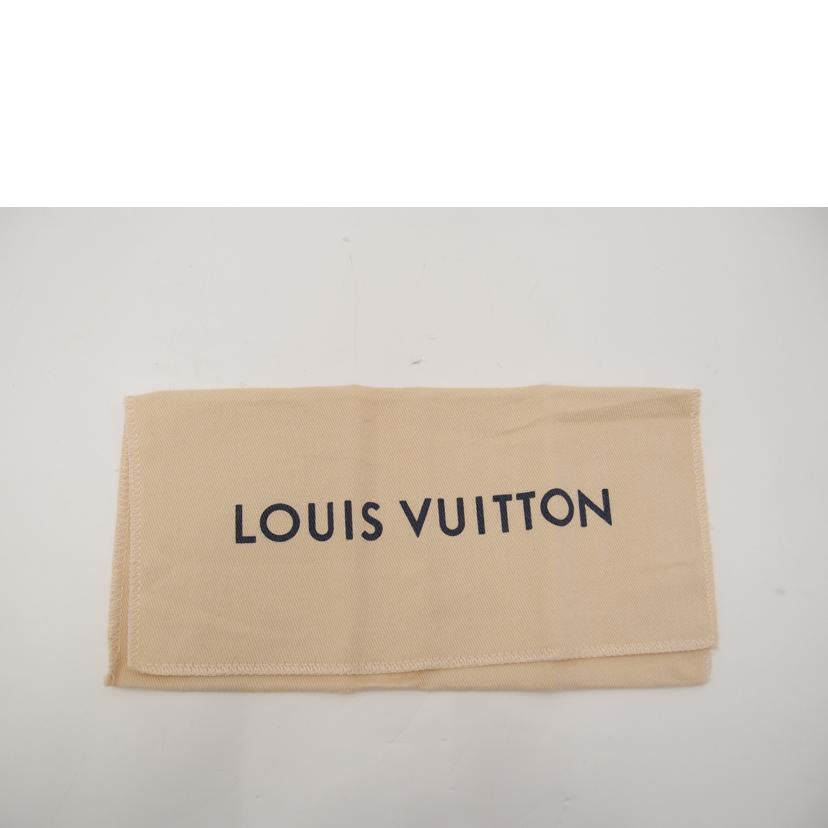 ＬＯＵＩＳ　ＶＵＩＴＴＯＮ ルイ・ヴィトン　長財布　ラウンドファスナー　レザー　ブラック　メンズ/ジッピーウォレットヴェルティカル／モノグラムシャドウ/M62902//RFID確認済/Aランク/69