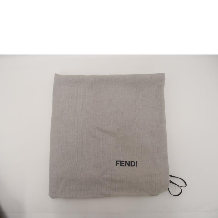 ＦＥＮＤＩ フェンディ　ハンドバッグ　ショルダー　ターンロック　斜め掛け　レザー　内側スウェード　レディース/ピーカブー・レギュラー／ナッツブラウン系/8BN226//CA1887209/ABランク/69