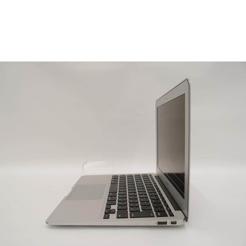 Ａｐｐｌｅ アップル/ＭａｃＢｏｏｋ　Ａｉｒ　１６００／１１．６/MC968J/A//C02K48SVDPV7/Bランク/69