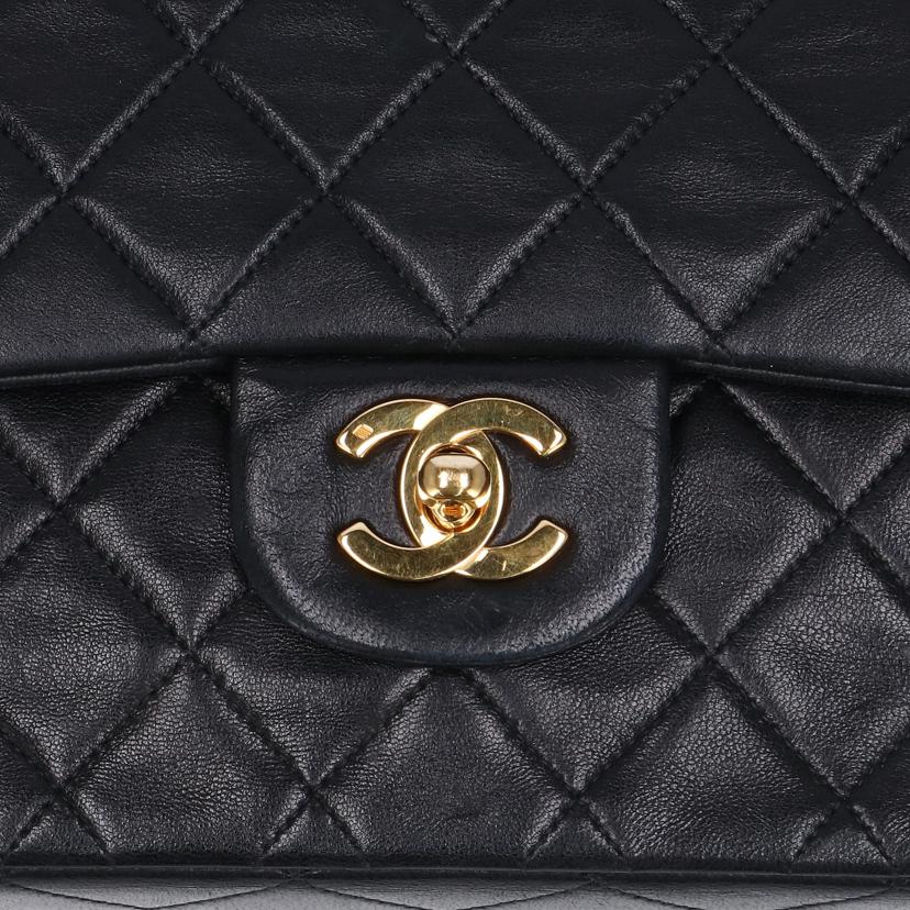 ＣＨＡＮＥＬ シャネル/ヴィンテージ／マトラッセラムスキンＷフラップチェーンショルダー/A01112//140****/Bランク/09