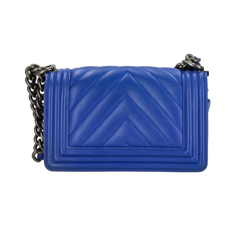 ＣＨＡＮＥＬ シャネル/ボーイシャネル／Ｖステッチチェーンショルダー／ブルー//224*****/ABランク/75
