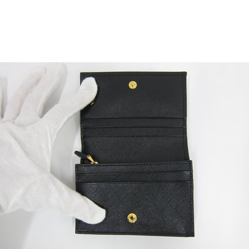 ＰＲＡＤＡ ﾌﾟﾗﾀﾞ/サフィアーノコンパクトウォレット/1MV021//Aランク/82