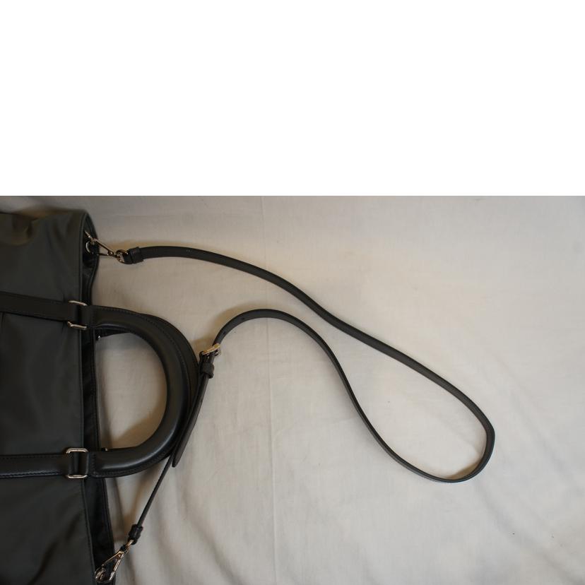 ＰＲＡＤＡ プラダ/ナイロン２ＷＡＹグレー/1BG057//7/2**/Aランク/92