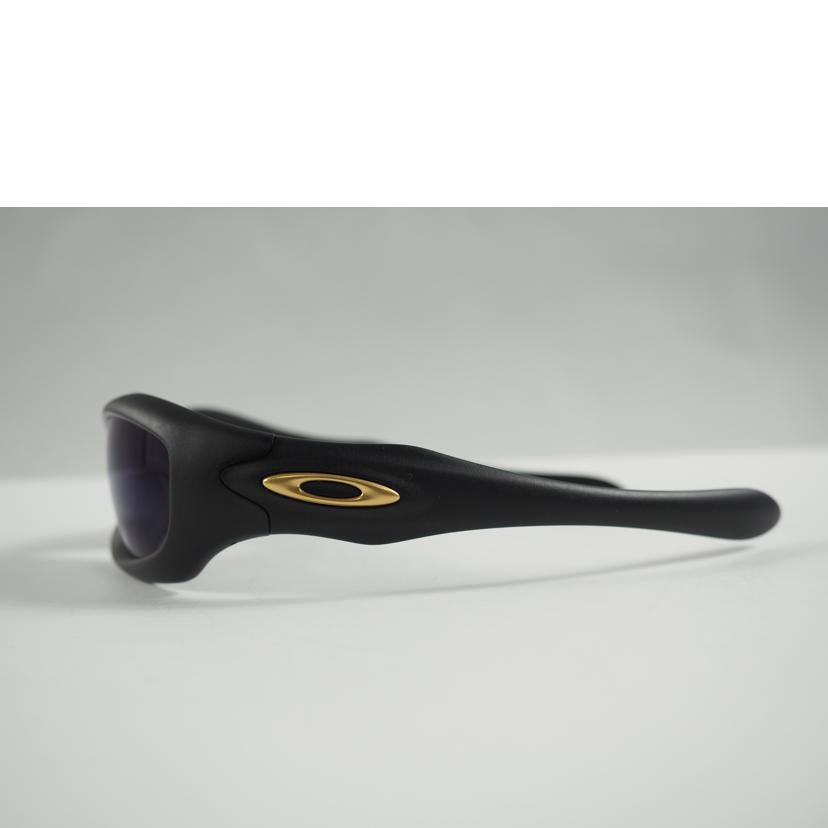 ＯＡＫＬＥＹ オークリー/サングラス　ＭＯＮＳＴＥＲ　ＤＯＧ//Aランク/79