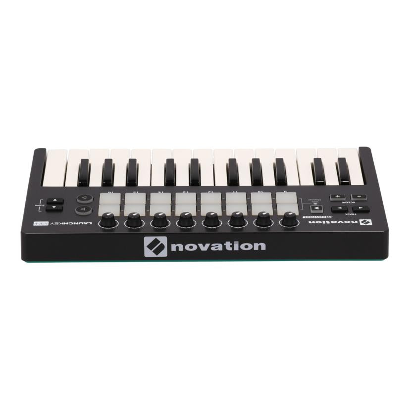 ＮＯＶＡＴＩＯＮ/ＭＩＤＩキーボード/LAUNCHKEY MINI//Bランク/70