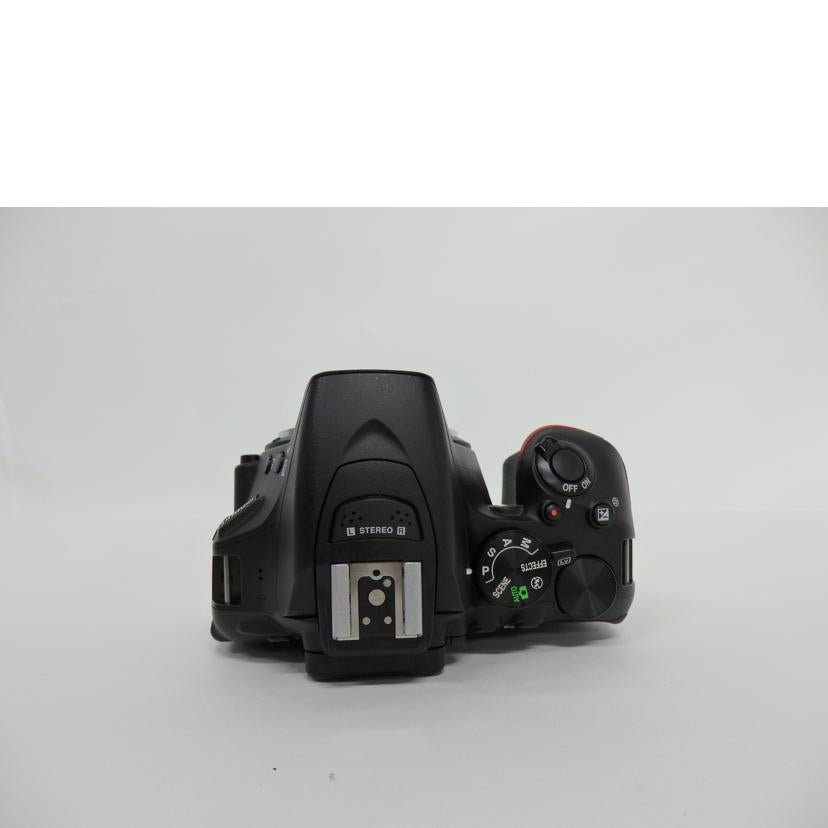 Ｎｉｋｏｎ ニコン/デジタル一眼／Ｄ５６００　ダブルズームキット/D5600 ﾀﾞﾌﾞﾙｽﾞｰﾑｷｯﾄ//2033075/Cランク/06