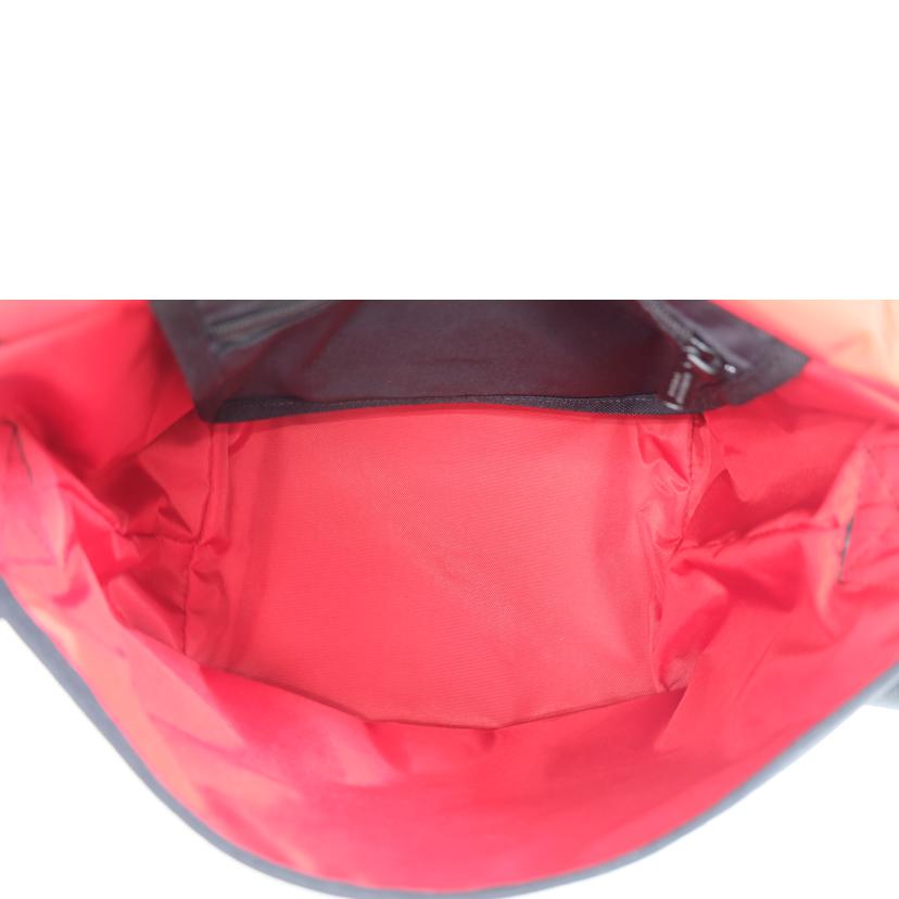 Ｍａｎｈａｔｔａｎ　Ｐｏｒｔａｇｅ ﾏﾝﾊｯﾀﾝﾎﾟｰﾃｰｼﾞ/Ｍａｎｈａｔｔａｎ　Ｐｏｒｔａｇｅ　　ＪＡＬオリジナルメッセンジャーバッグ//Aランク/71