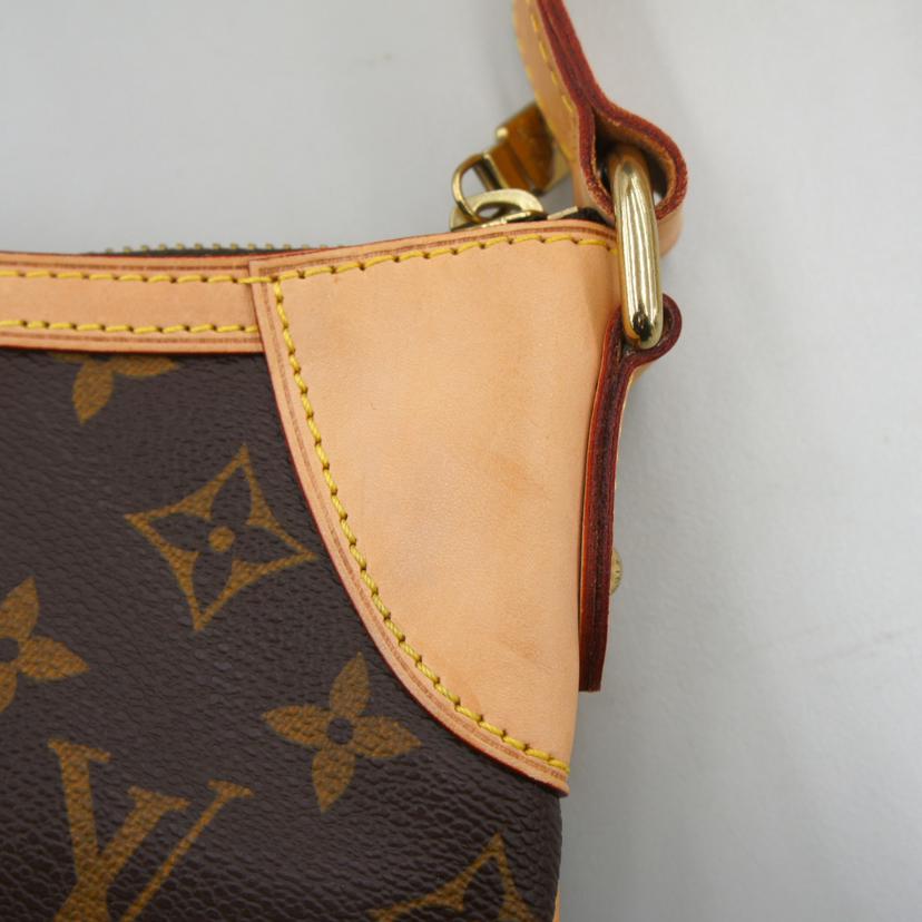 ＬＯＵＩＳ　ＶＵＩＴＴＯＮ ルイヴィトン　LOUISVUITTON　ショルダーバッグ　モノグラム　オデオンPM　レディース/オデオンＰＭ／モノグラム　/M56390//CA5***/Aランク/37