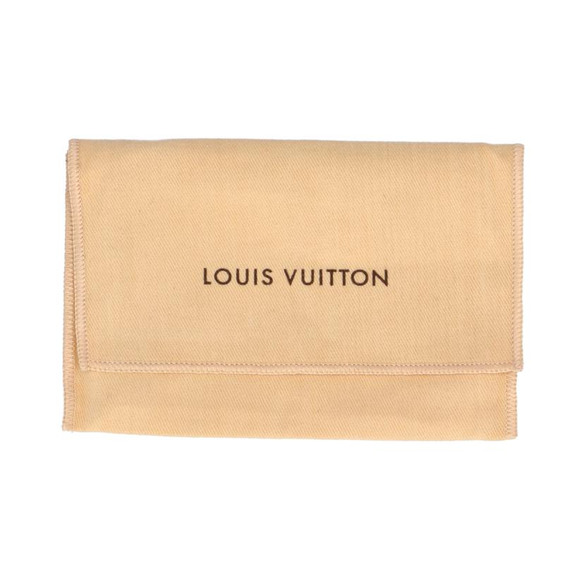 ＬＶ ルイヴィトン　6連キーケース　黒　ブラック/ミュルティクレ６／エピ／ノワール/M63812//CT4187/ABランク/75