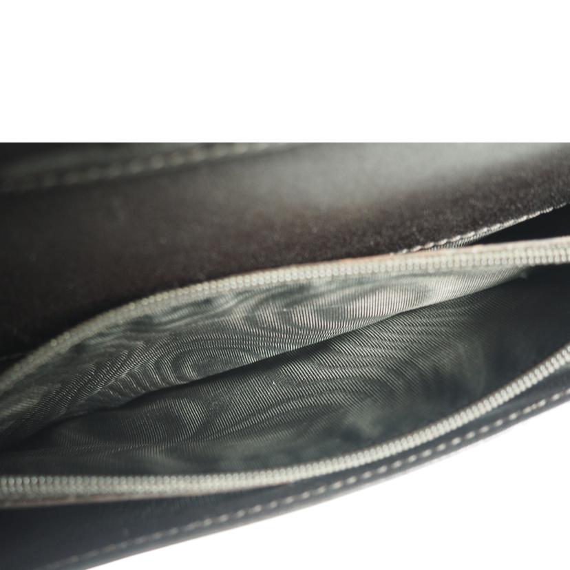 ＧＵＣＣＩ グッチ/二つ折長財布／ＧＧキャンバス／ベージュｘＤＢ/225833･4276//ABランク/79