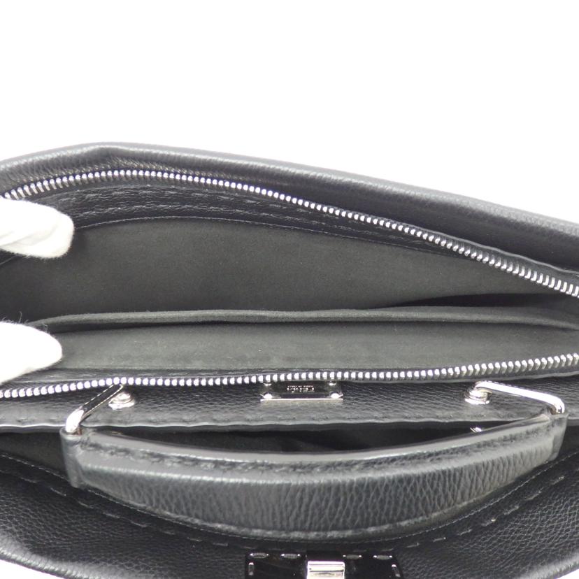 ＦＥＮＤＩ フェンディ/ピーカブー／２ＷＡＹバッグ/7VA388//ABランク/77
