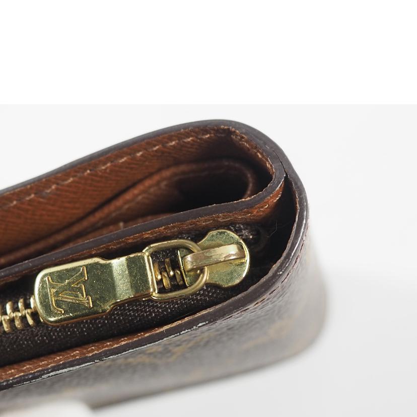 ＬＯＵＩＳ　ＶＵＩＴＴＯＮ ルイヴィトン/コンパクトジップ／モノグラム/M61667//MI0031/Bランク/79