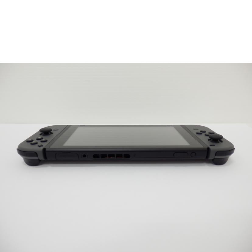 ＮＩＮＴＥＮＤＯ 任天堂/ニンテンドースイッチ本体グレー/HAD-S-KAAAA//XKJ10090745095/ABランク/88