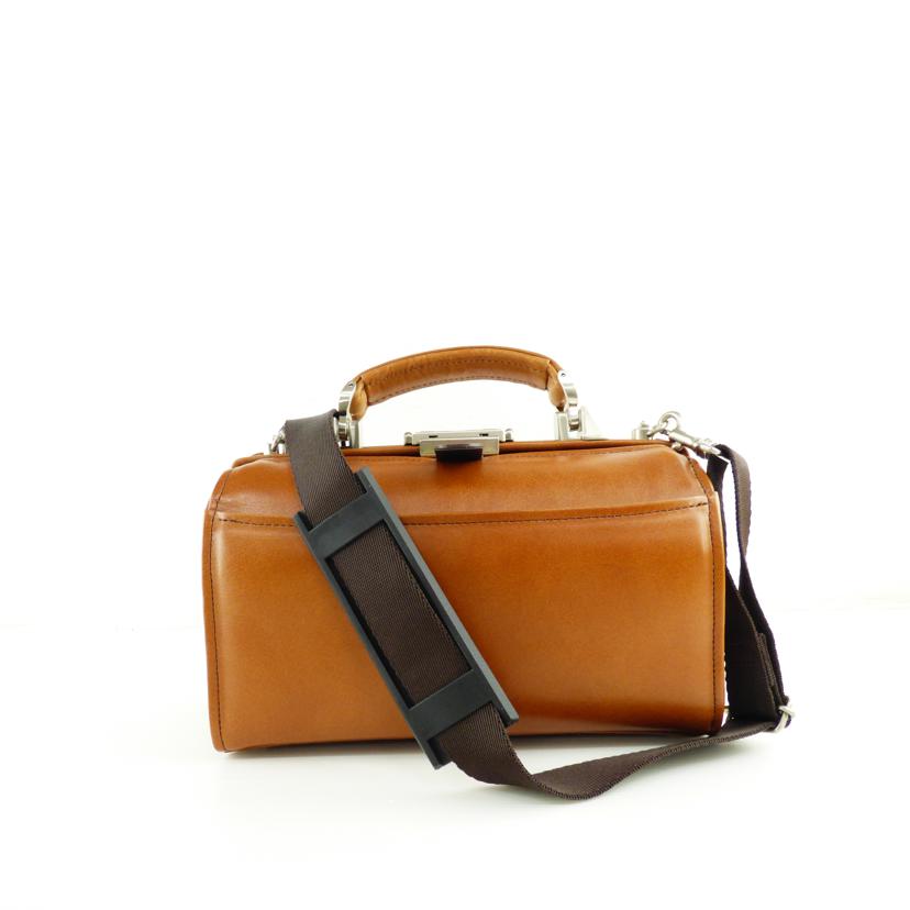 ＳＡＤＤＬＥ ｻﾄﾞﾙ/レザーショルダーバッグ//ABランク/64