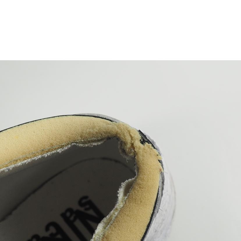 ＮＩＫＥ ナイキ/ｓａｃａｉ　ＢＬＡＺＥＲ　ＬＯＷ/DM6443-001//Bランク/79
