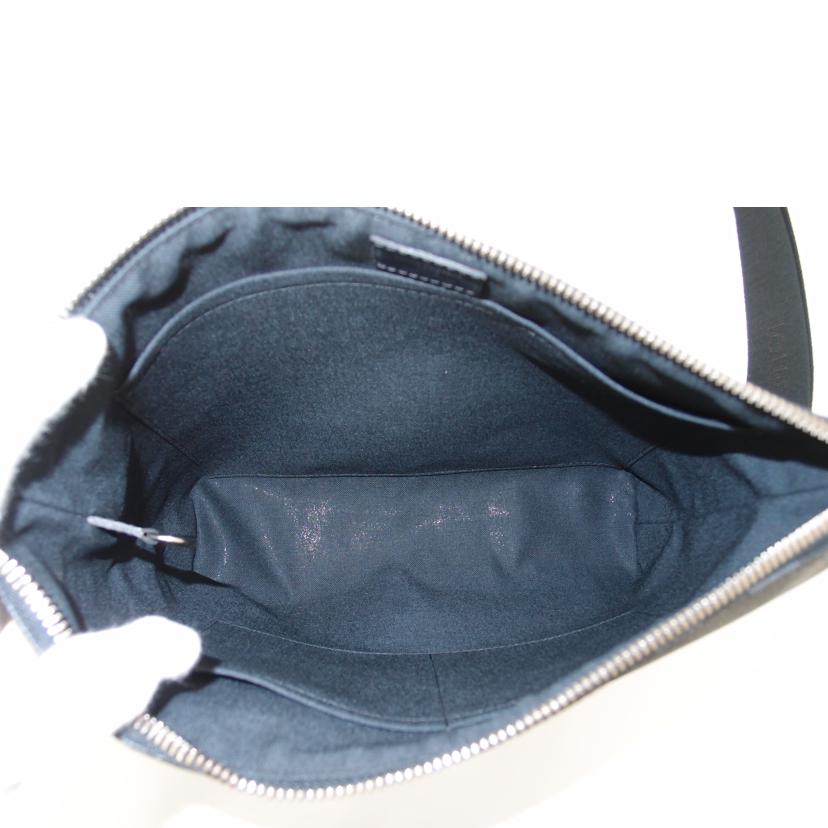 ＬＯＵＩＳ　ＶＵＩＴＴＯＮ ルイ・ヴィトン　ショルダー　斜め掛け　市松模様　ブラック　メンズ/ミックＰＭ／ダミエ／グラフィット/N41211//SR0175/Aランク/69
