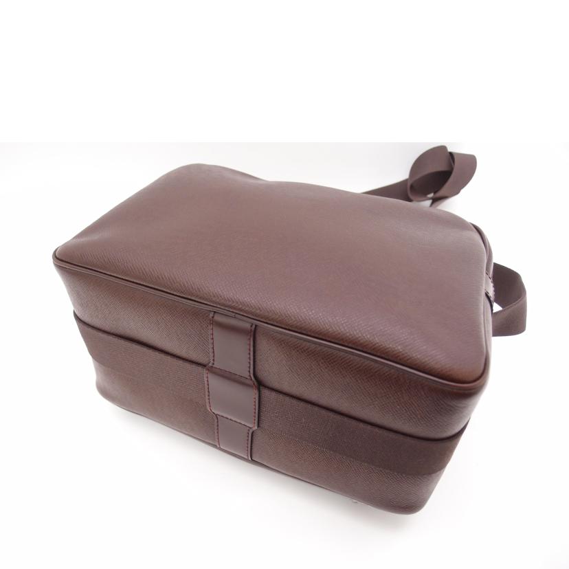 ＬＯＵＩＳ　ＶＵＩＴＴＯＮ ルイ・ヴィトン　ショルダー　斜め掛け　レザー　メンズ/リポーターＰＭ／タイガ／アカジュー/M30156//SP0061/ABランク/69