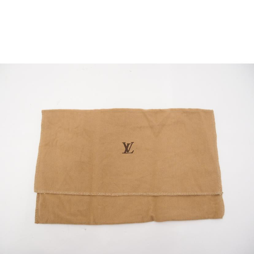 ＬＯＵＩＳ　ＶＵＩＴＴＯＮ ルイ・ヴィトン　ハンドバック　クラッチ　黒　レザー　レディース/ポシェット・アクセソワール／エピ／ノワール/M52982//AR0080/Aランク/69