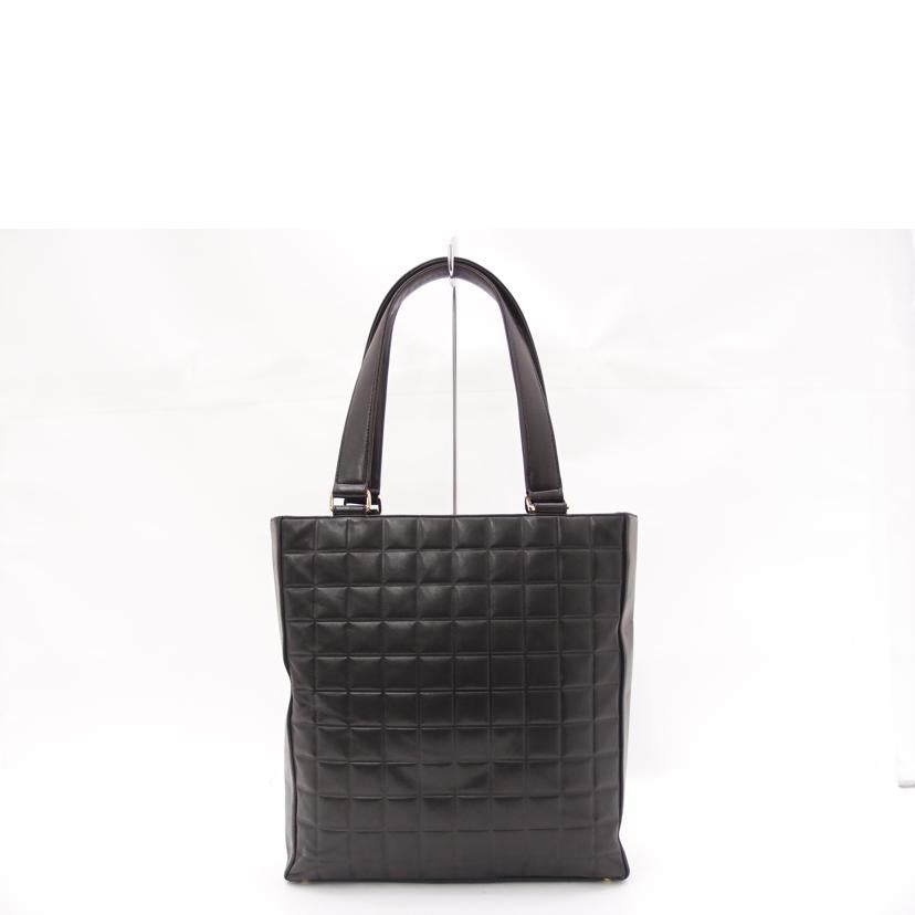 ＣＨＡＮＥＬ シャネル　ハンド　ショルダー　肩掛け　黒　レザー/チョコバーココマークＣＣトート／ブラック//6915156/ABランク/69