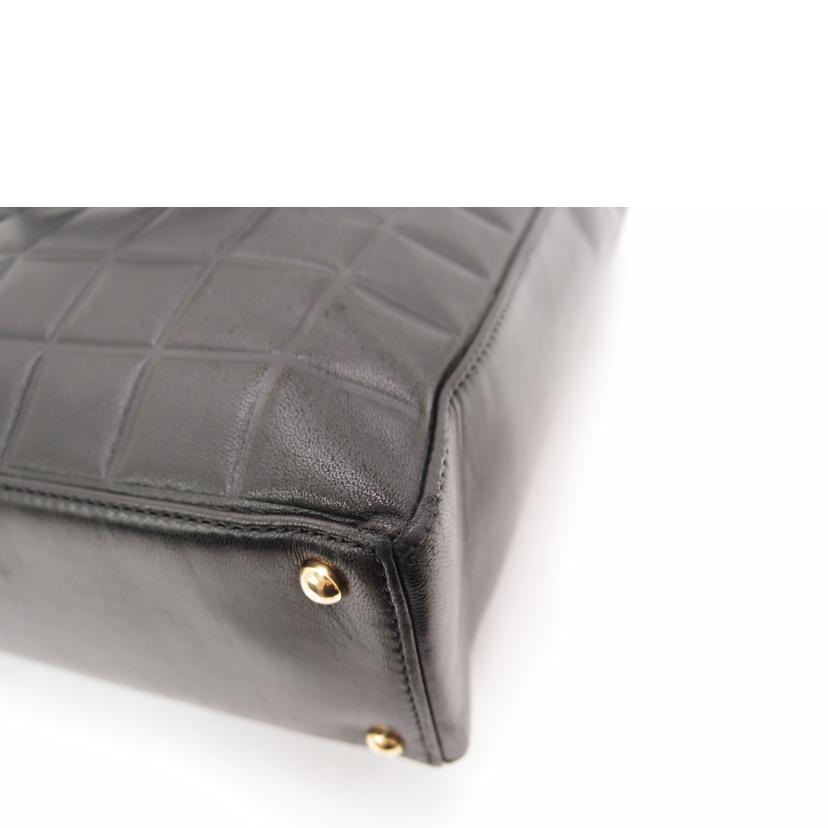 ＣＨＡＮＥＬ シャネル　ハンド　ショルダー　肩掛け　黒　レザー/チョコバーココマークＣＣトート／ブラック//6915156/ABランク/69
