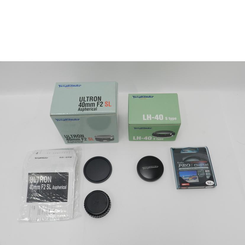 Ｖｏｉｇｔｌａｎｄｅｒ フォクトレンダー/交換レンズ（フードＬＨ－４０付き）/ULTRON 40mm F2 SL Aspherical (M42)//9640208/ABランク/69