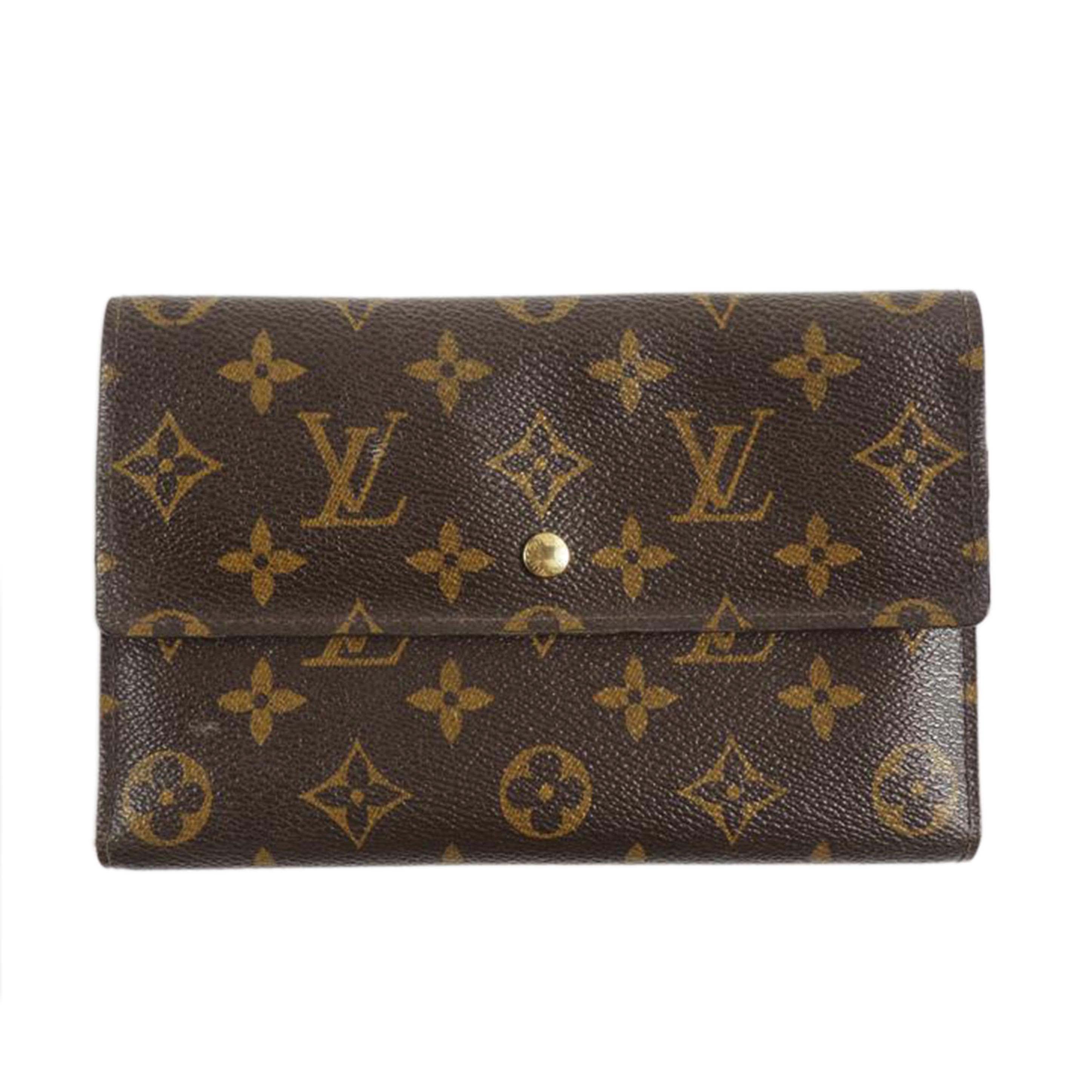 ＬＯＵＩＳ　ＶＵＩＴＴＯＮ ルイヴィトン/ポシェットパスポール　三つ折り財布/M60135//CA1014/BCランク/79