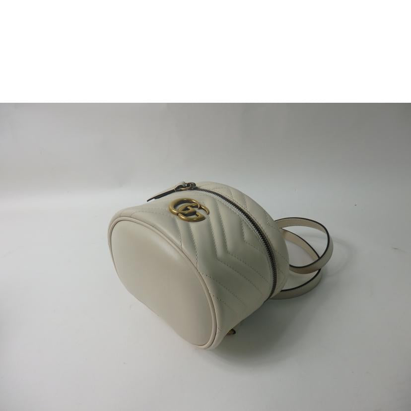 ＧＵＣＣＩ グッチ/ＧＧマーモントキルティングミニバックパック／白/598594//2149/Aランク/84