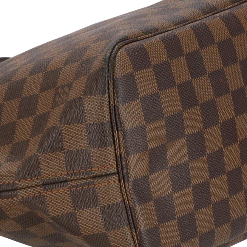 ＬＯＵＩＳ　ＶＵＩＴＴＯＮ ルイヴィトン ルイ・ヴィトン ビトン ダミエ・エベヌ 市松模様 ブラウン 茶 ショルダーバッグ ハンドバッグ トートバッグ ブラウン メンズ レディース 定番 人気 ＬＶ 斜め掛け 肩がけ/旧型ネヴァーフルＭＭ／ダミエ／エベヌ/N51105//SP4***/Bランク/93