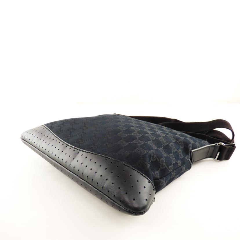 ＧＵＣＣＩ グッチ/ショルダーバッグ/145857 002123//I010120699/Bランク/64