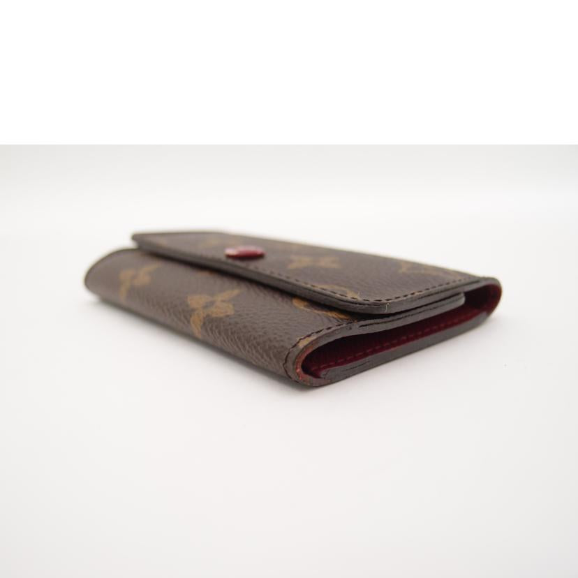 ＬＯＵＩＳ　ＶＵＩＴＴＯＮ ルイヴィトン　６連キーケース　茶　レディース/ミュルティクレ６／モノグラム/M60701//FT5115/ABランク/69