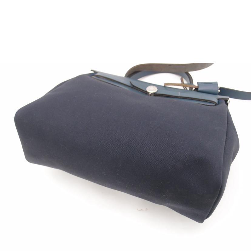 ＨＥＲＭＥＳ エルメス　ハンド　ショルダー　2WAY　肩掛け　替えバック　白×紺/エールバックＰＭ／トワルオフィシェ//E刻印(2001)/ABランク/69