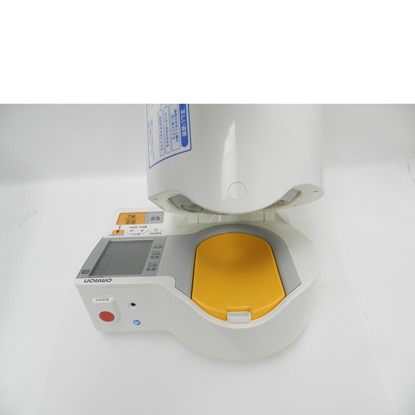 ｏｍｒｏｎ ｵﾑﾛﾝ/デジタル自動血圧計/HEM-1040//20200100765LF/Aランク/69