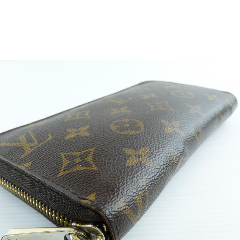 ＬＯＵＩＳ　ＶＵＩＴＴＯＮ ルイ・ヴィトン/ジッピー・ウォレット／モノグラム/M42616//CA4114/Bランク/64