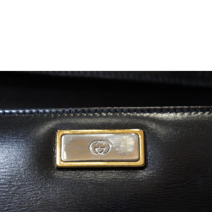 ＧＵＣＣＩ グッチ/ロゴ型押しショルダーバッグ/004.33.070//Bランク/94