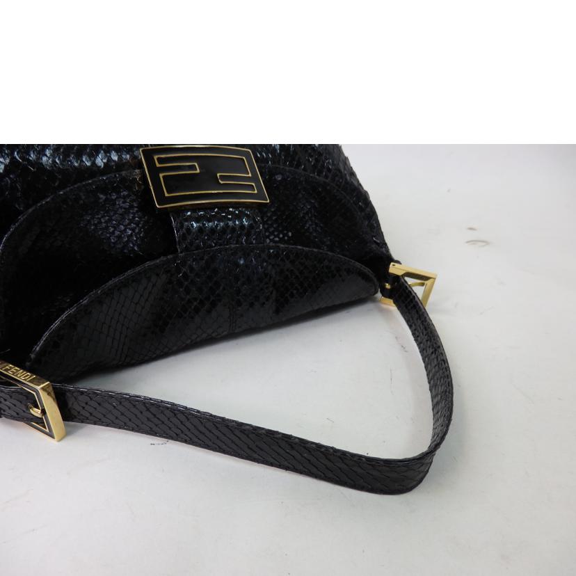 フェンディ ロゴ レザー ショルダーバッグ FENDI フェンディ ロゴ ショルダーバッグ レザー レディース
