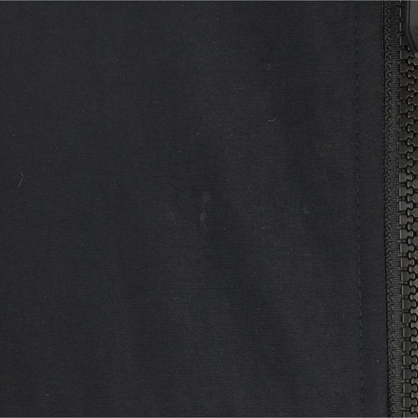 Ｃｏｌｏｍｂｉａ コロンビア/コロンビア／ナイロンマウンテンパーカー／黒/PM3389//ABランク/75