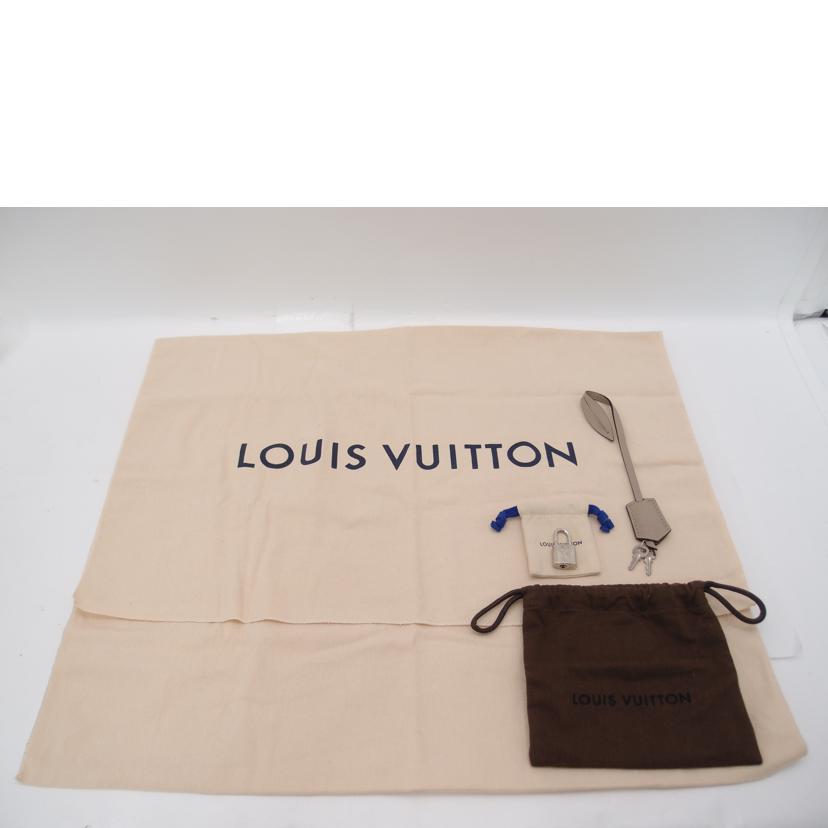ＬＯＵＩＳ　ＶＵＩＴＴＯＮ ルイヴィトン　ハンド　Ａ４対応　2WAY　肩掛け　斜め掛け　レザー　/ロックイットＭＭ／パルナセア／マグノリア/M94594//TR1144/Aランク/69