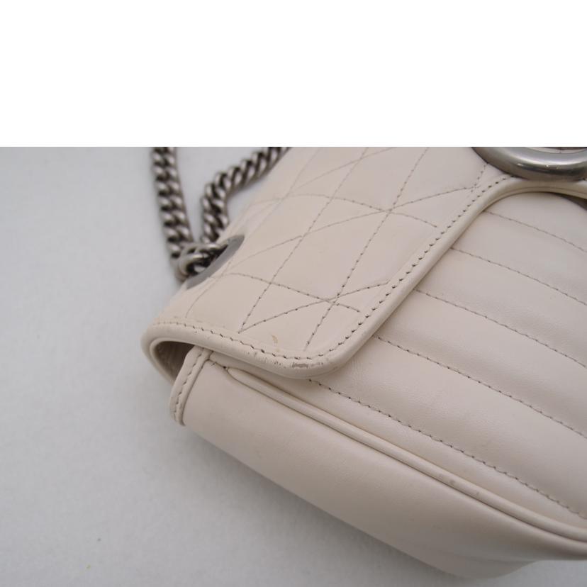 ＧＵＣＣＩ グッチ　白　レザー　ショルダーバッグ　シルバー金具　斜め掛け　肩掛け　/ＧＧマーモントキルティングチェーンショルダー／ホワイト/443497//520***/ABランク/69