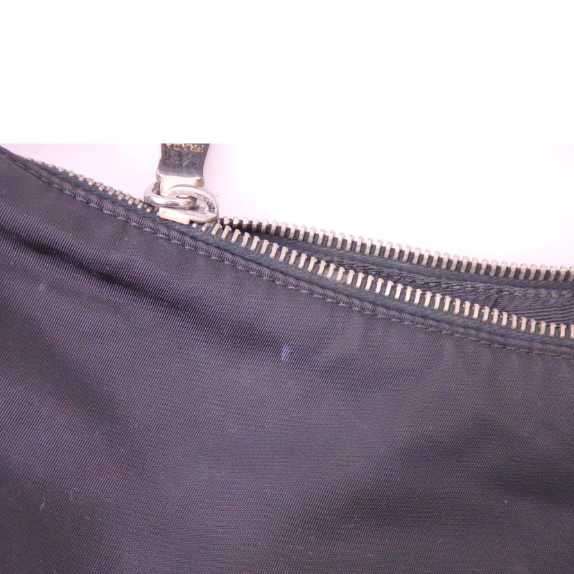 ＰＲＡＤＡ プラダ/ナイロンセミショルダー//ABランク/76