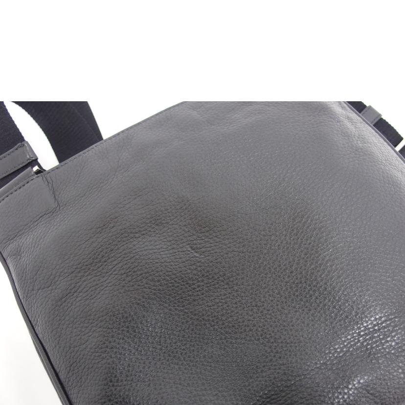 ＰＲＡＤＡ プラダ/レザーショルダーバッグ／ブラック//203/Aランク/04